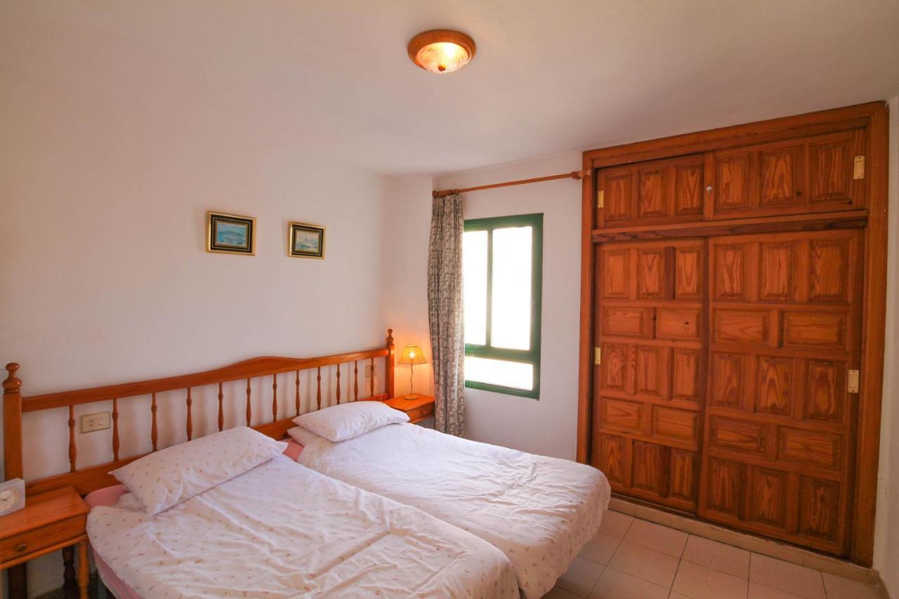Apartamentos Alondras Park Costa Del Silencio Exterior photo